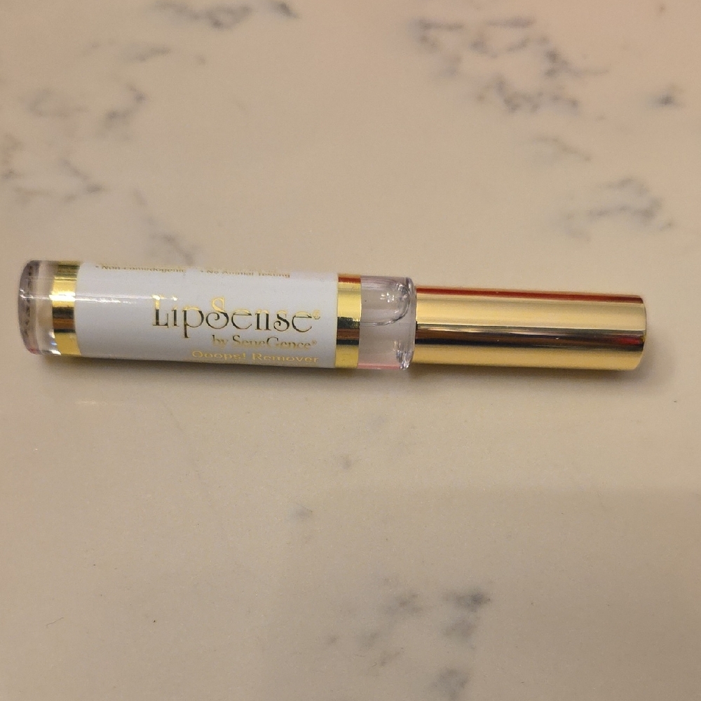 LipSense Gold and White Gloss Remover